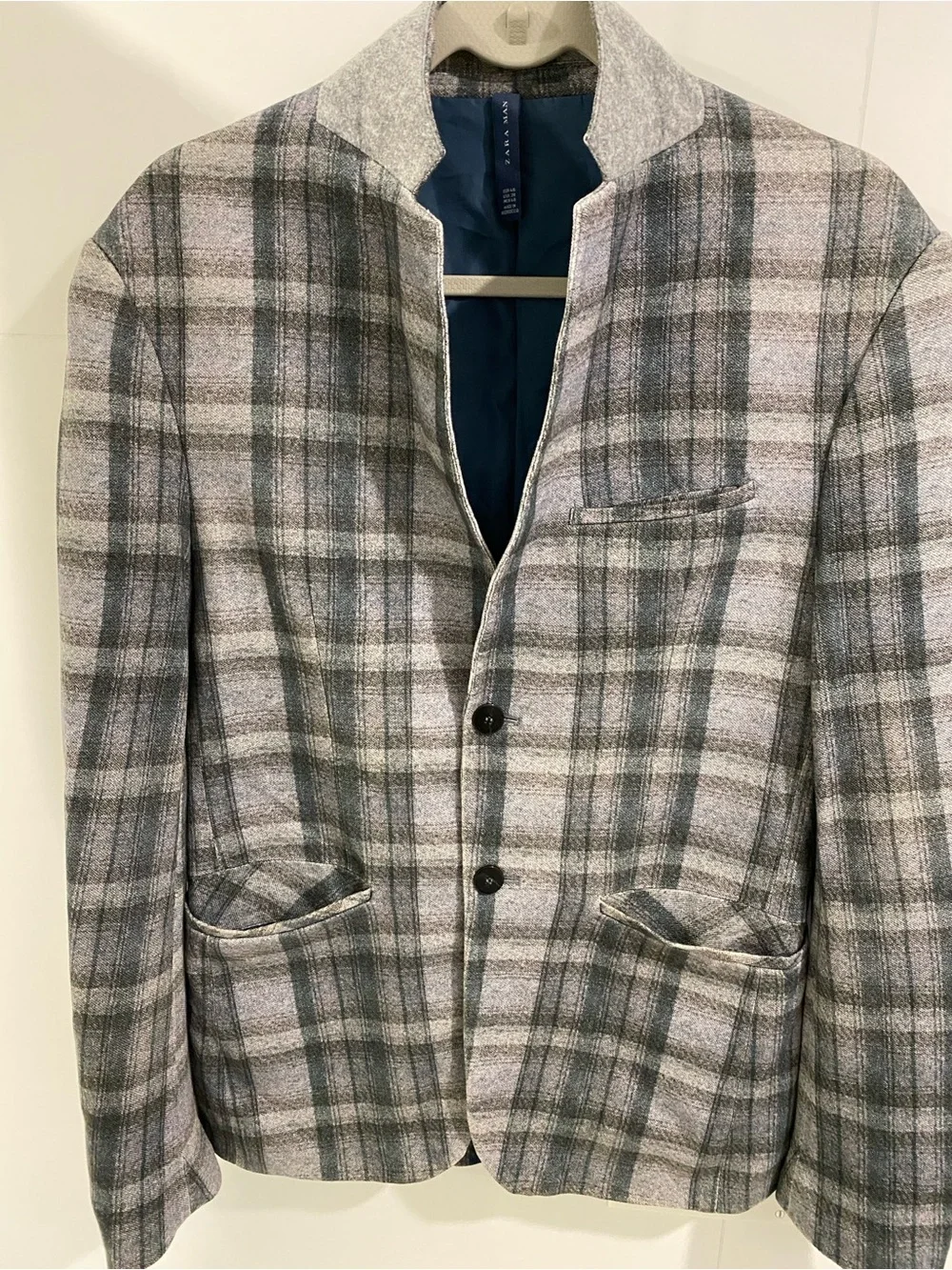 Zara Gray and Green Plaid Men’s Blazer